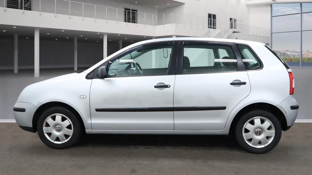 Used Volkswagen Polo 2003 for sale - 77709211: Photo 3