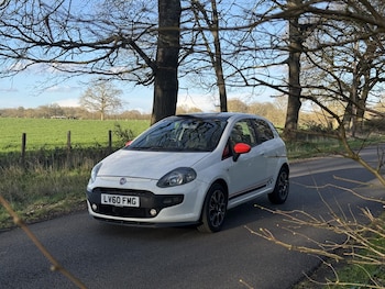 Used Fiat Punto Evo 2010 for sale - 77896095: Photo