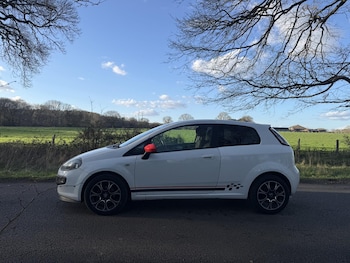 Used Fiat Punto Evo 2010 for sale - 77896095: Photo