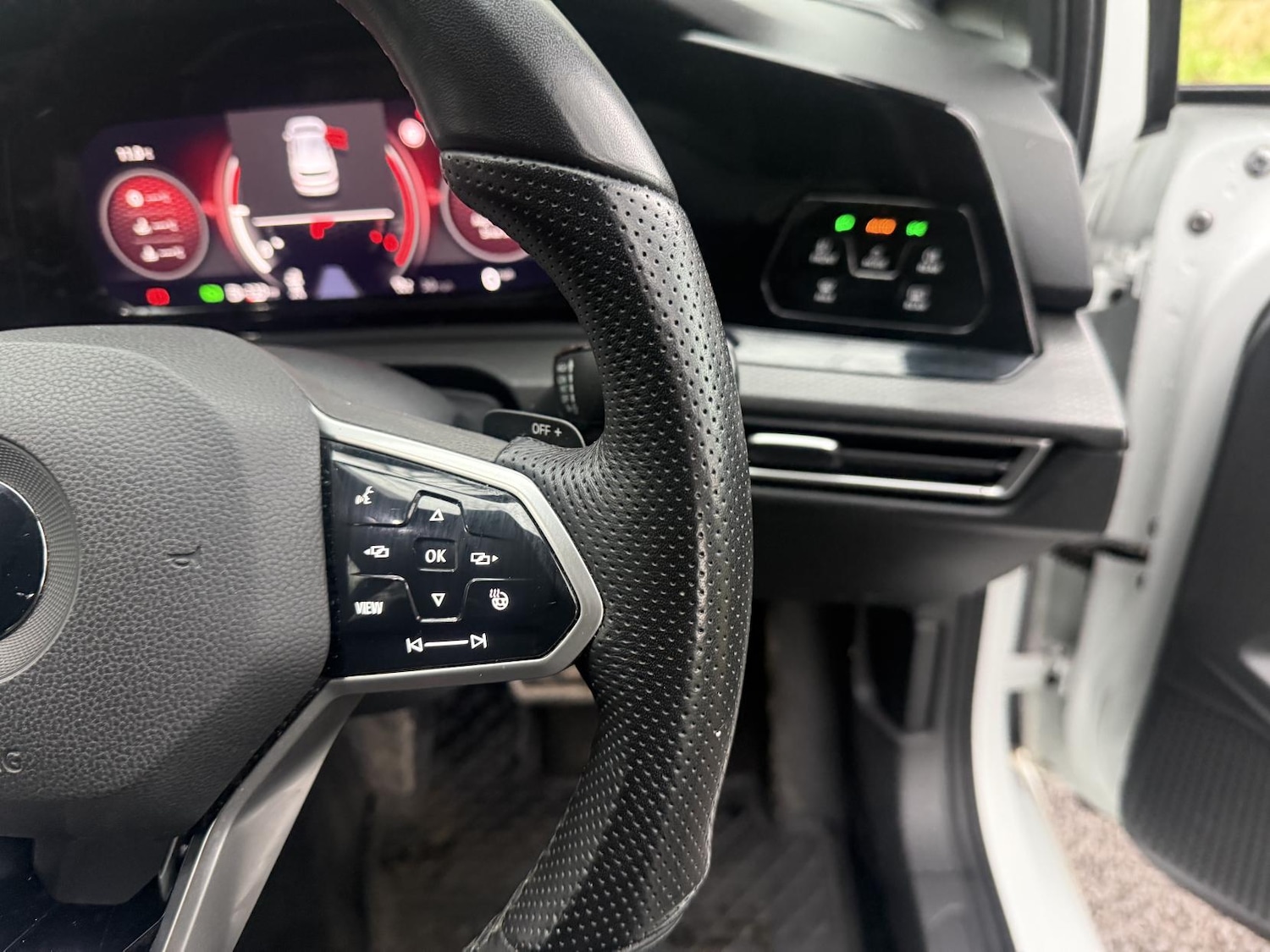 Used Volkswagen Golf 2020 for sale - 77665263: Photo 17