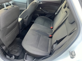 Used Ford Focus 2017 for sale - 76567811: Photo