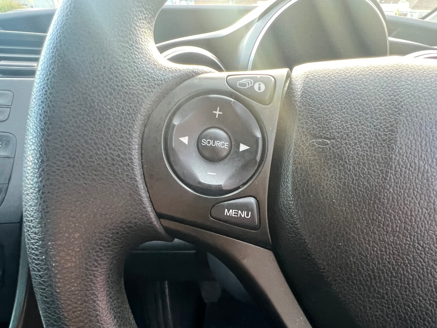 Used Honda Civic 2013 for sale - 77136493: Photo 12