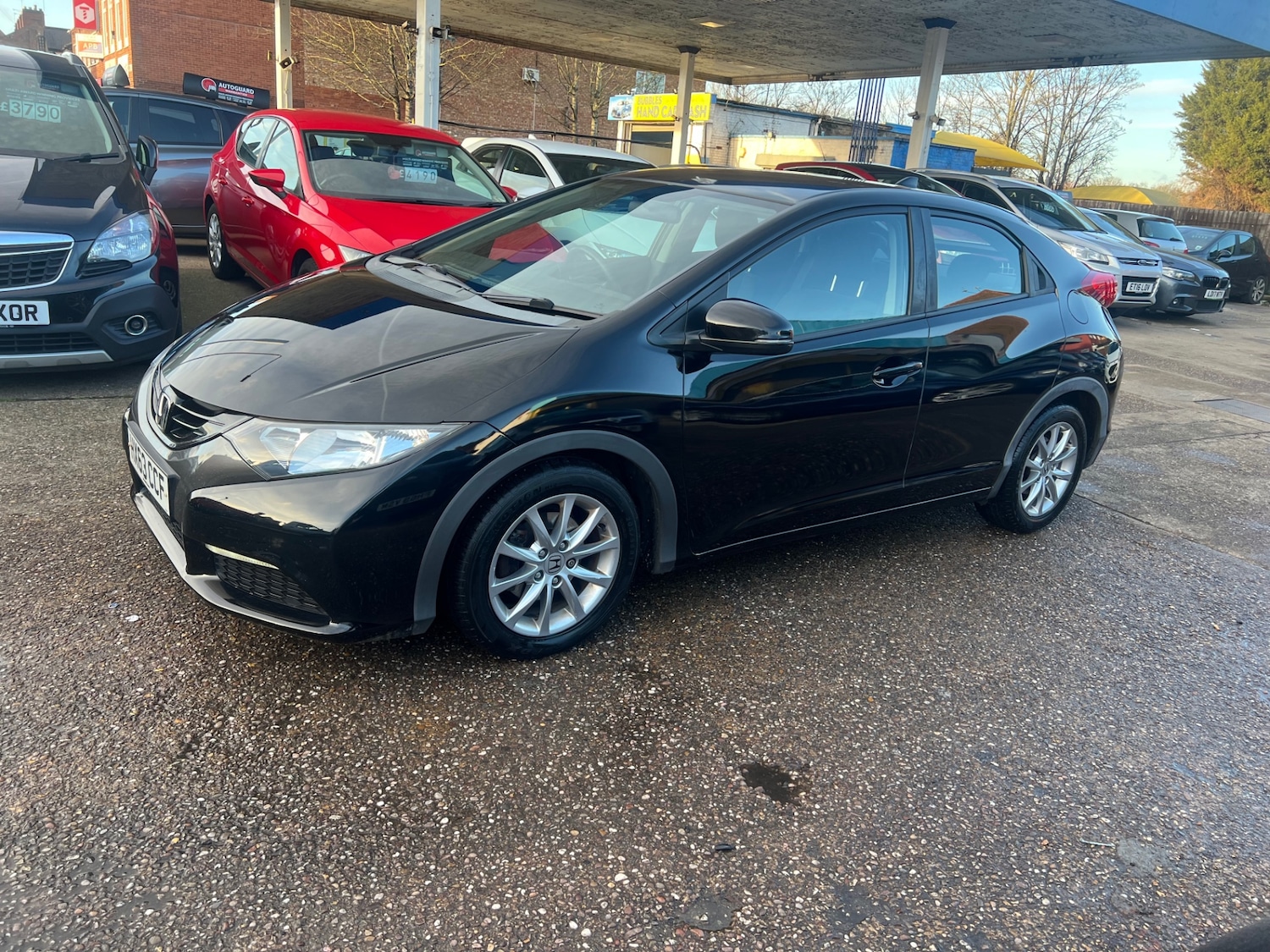 Used Honda Civic 2013 for sale - 77136493: Photo 2