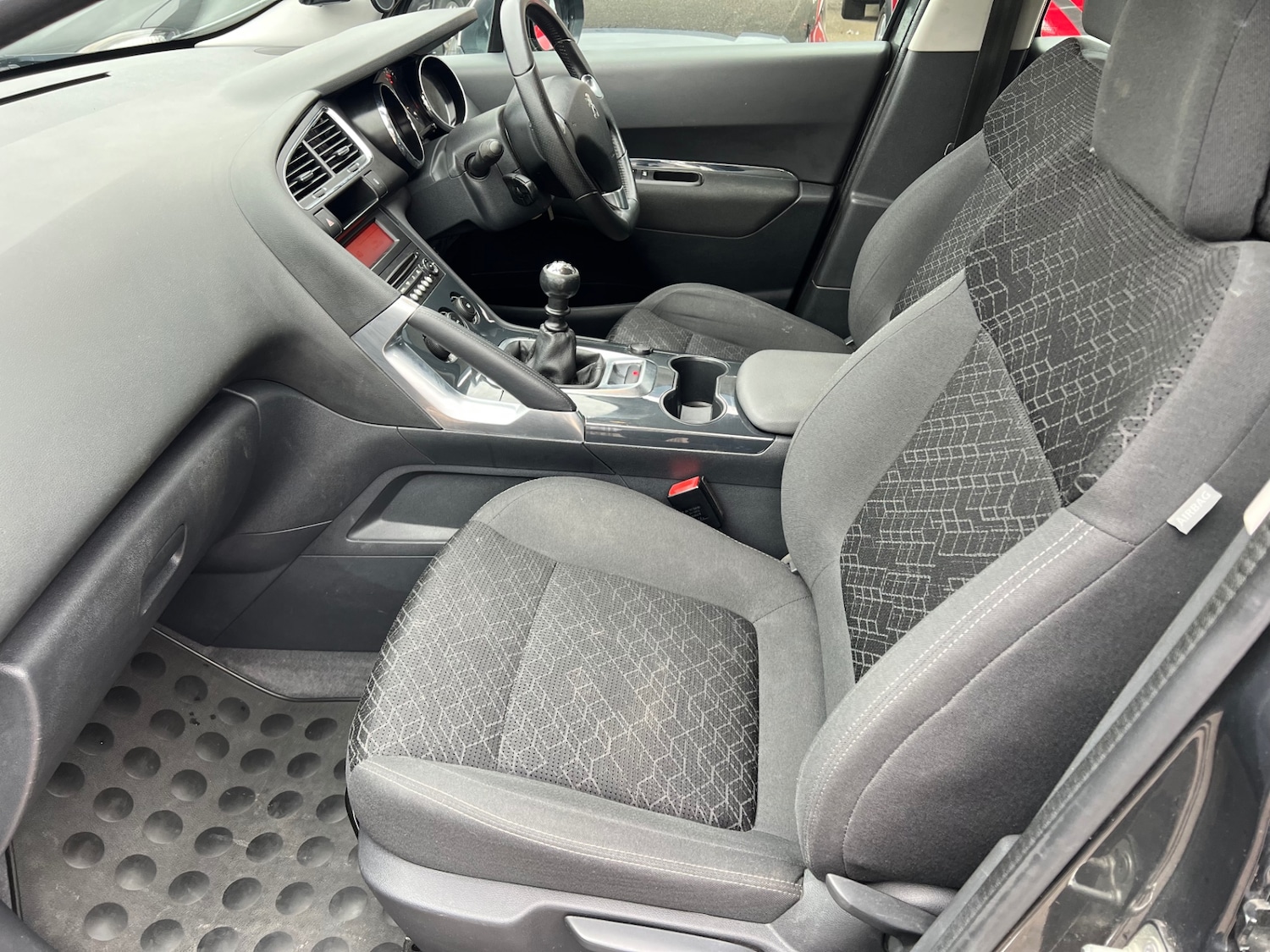 Used Peugeot 3008 2015 for sale - 78197177: Photo 4