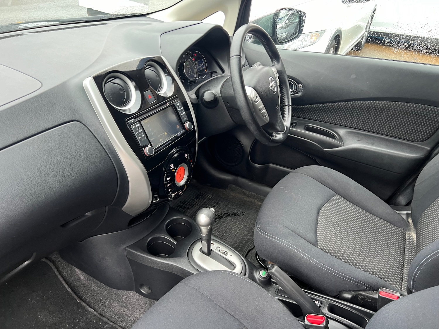 Used Nissan Note 2017 for sale - 76859310: Photo 3