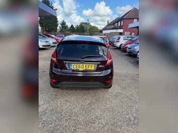 Used Ford Fiesta 2010 for sale - 76102458: Photo 2