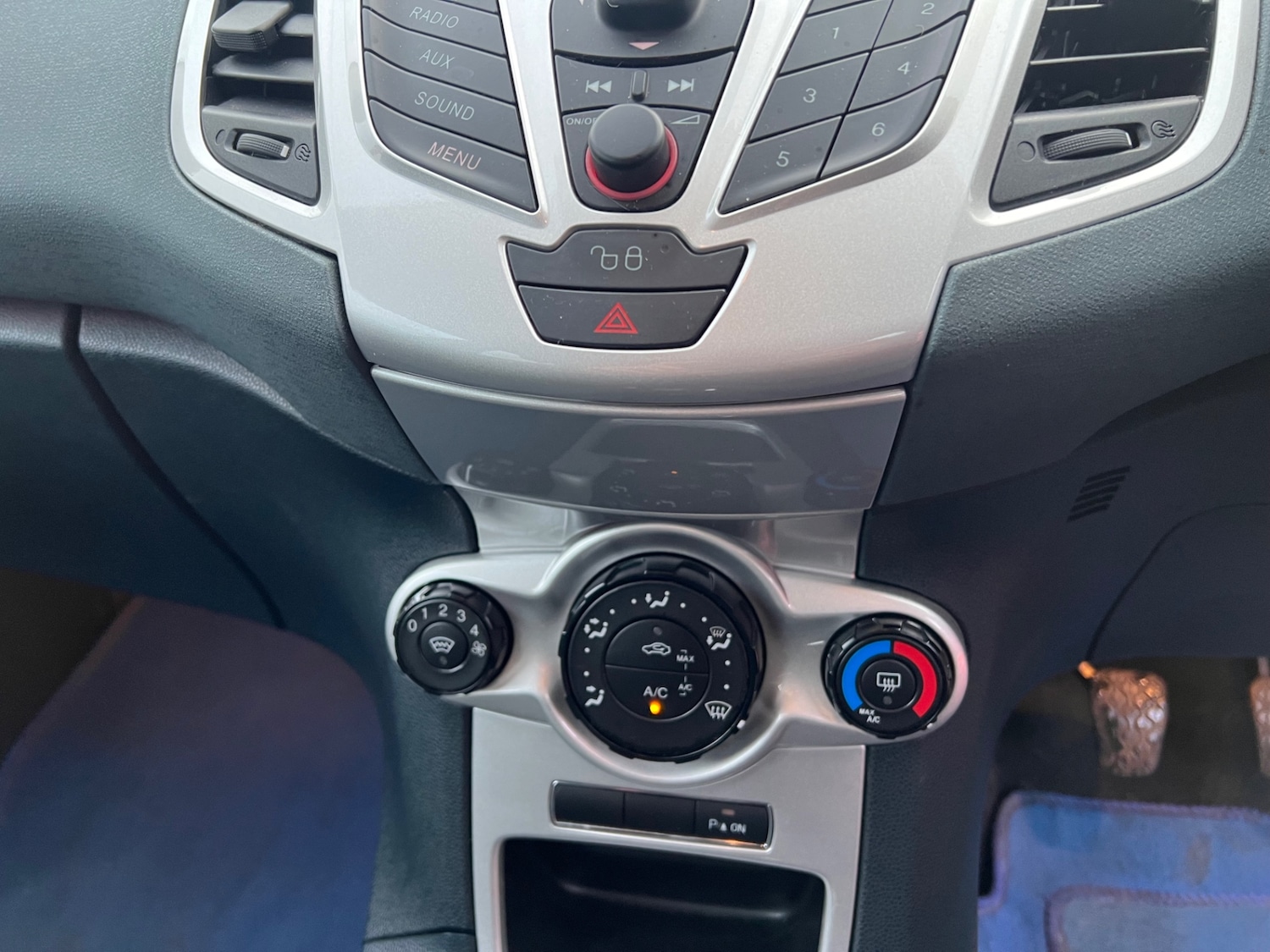 Used Ford Fiesta 2011 for sale - 77159634: Photo 13