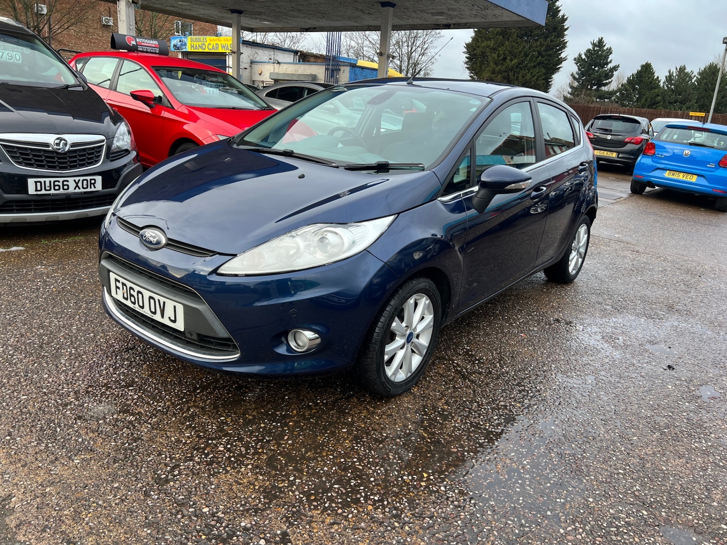 Used Ford Fiesta 2011 for sale - 77159634: Photo 2