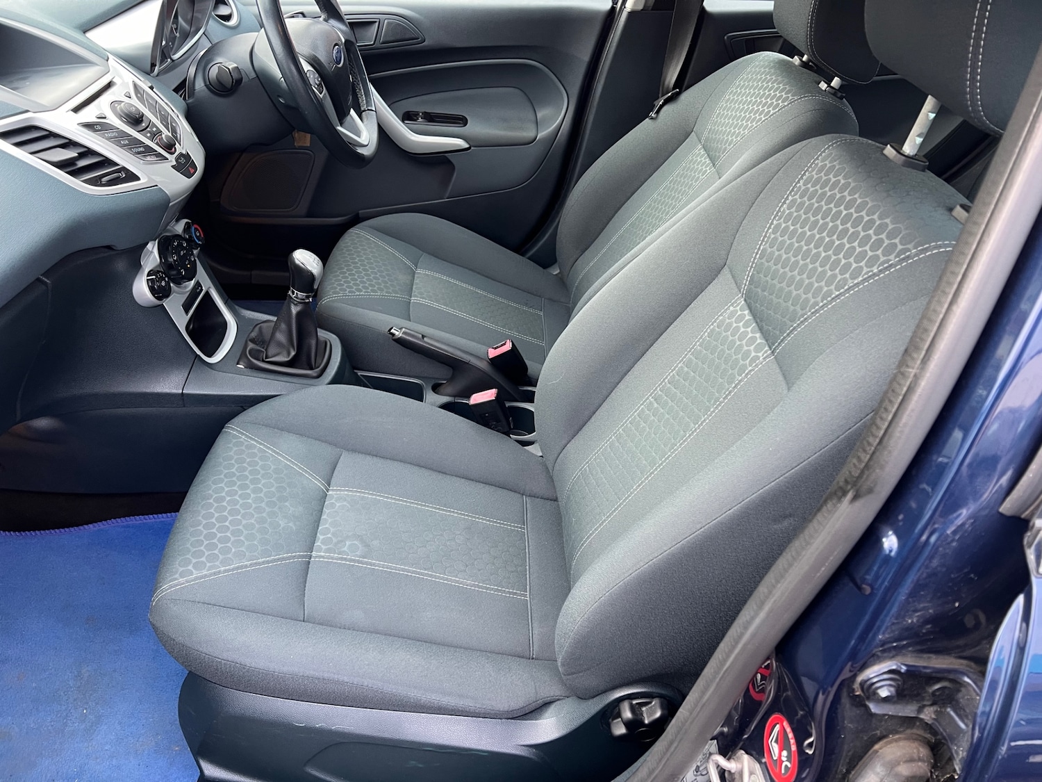 Used Ford Fiesta 2011 for sale - 77159634: Photo 6