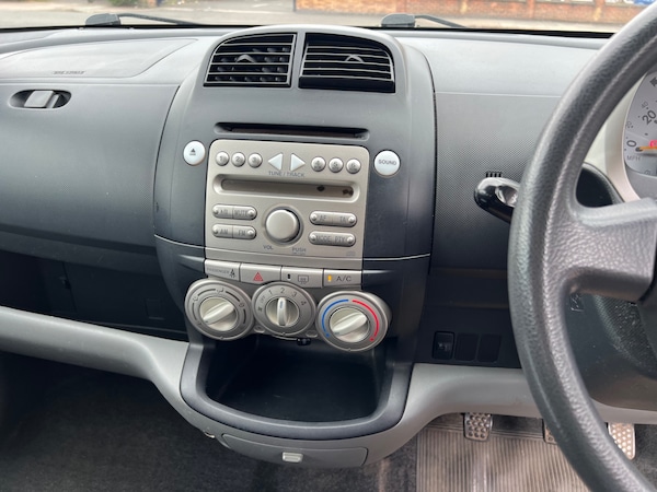 Used Daihatsu Sirion 2007 for sale - 75604298: Photo 11