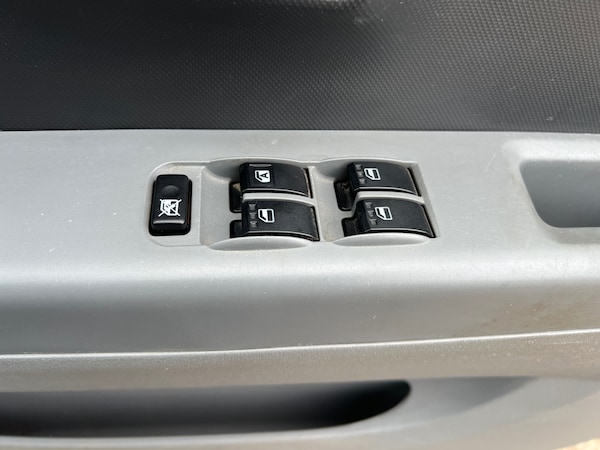 Used Daihatsu Sirion 2007 for sale - 75604298: Photo 8