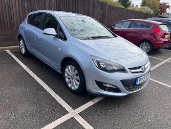 Used Vauxhall Astra 2015 for sale - 76412207: Photo
