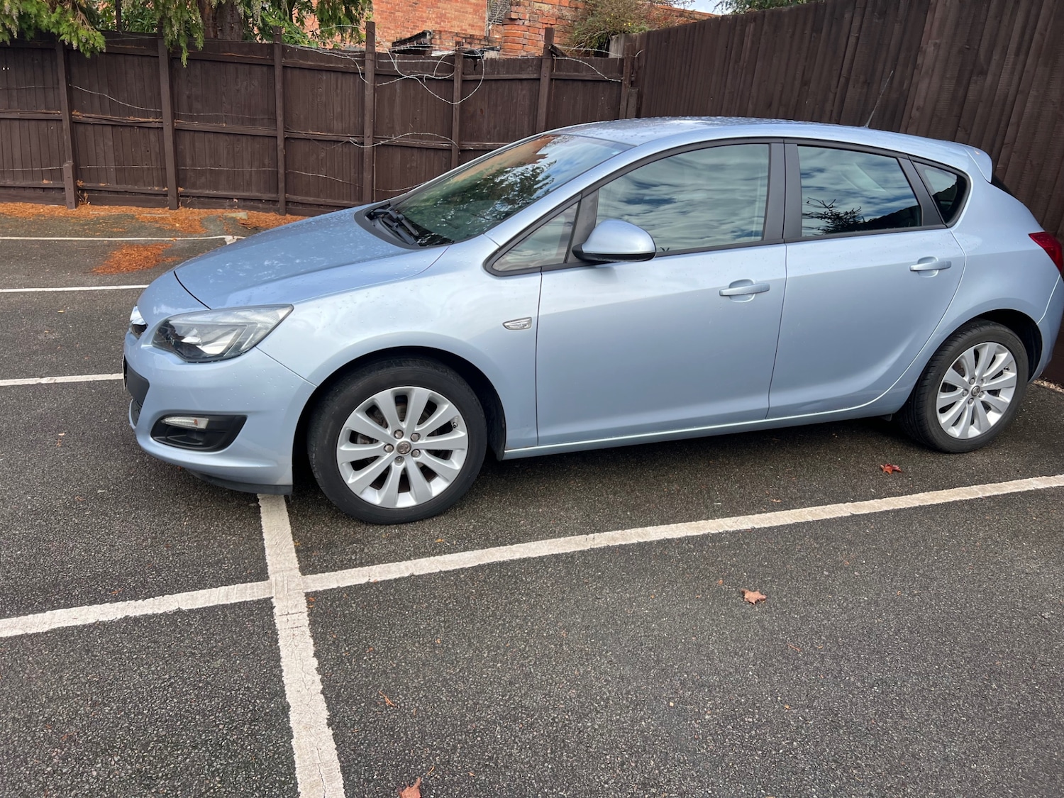 Used Vauxhall Astra 2015 for sale - 76412207: Photo 3