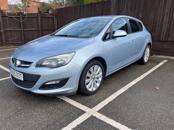 Used Vauxhall Astra 2015 for sale - 76412207: Photo
