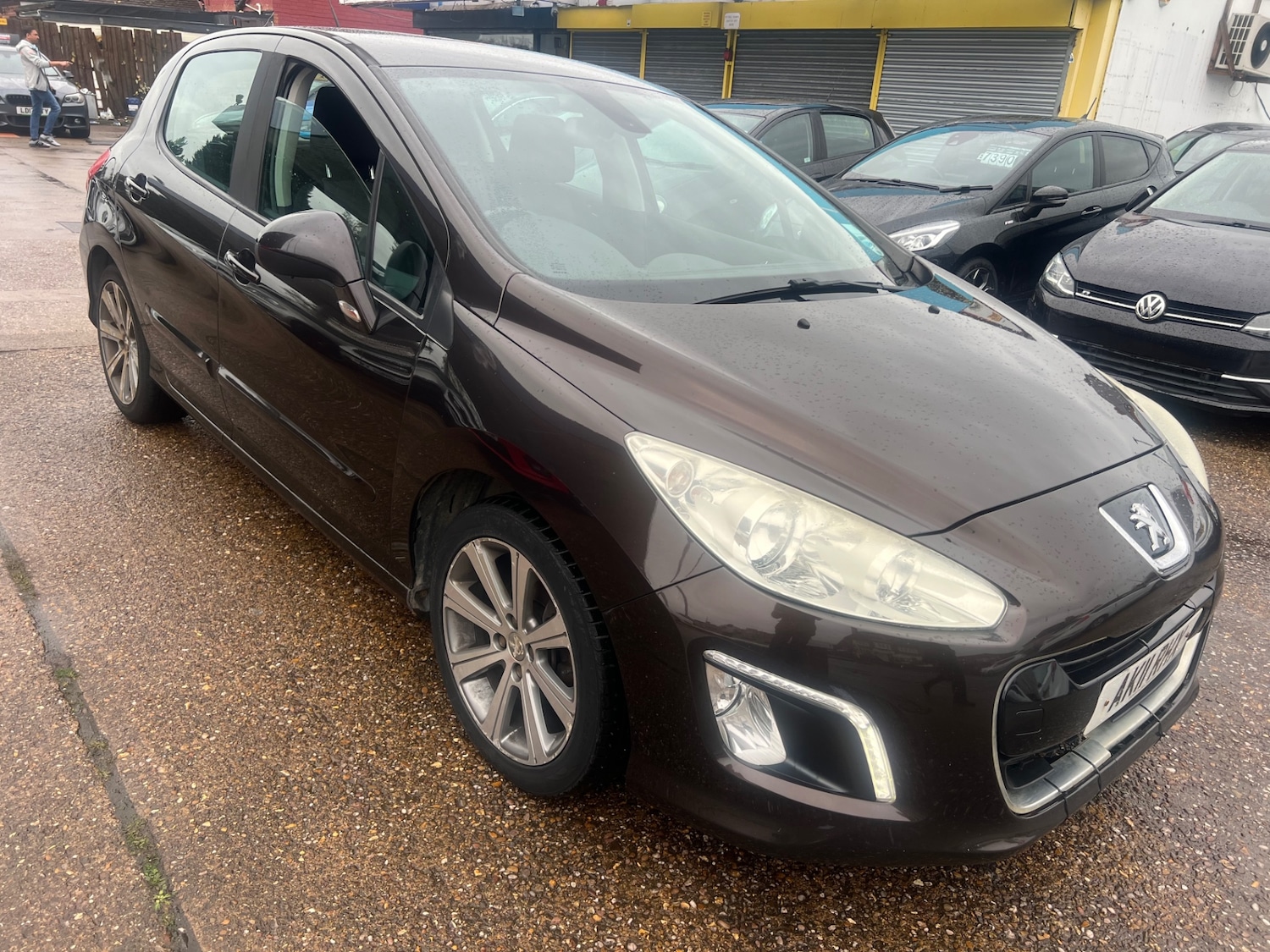 Used Peugeot 308 2011 for sale - 77159865: Photo 5