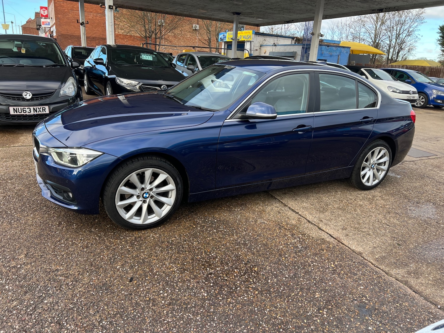 Used BMW 3 Series 2018 for sale - 76706652: Photo 2