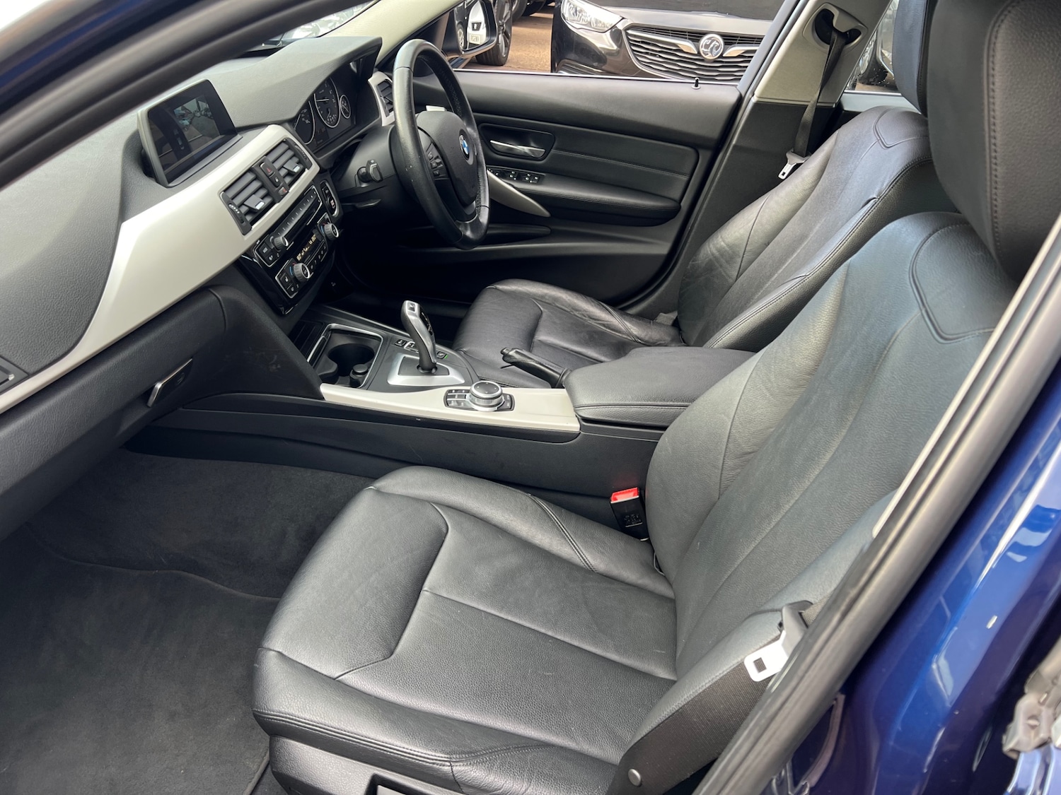 Used BMW 3 Series 2018 for sale - 76706652: Photo 4