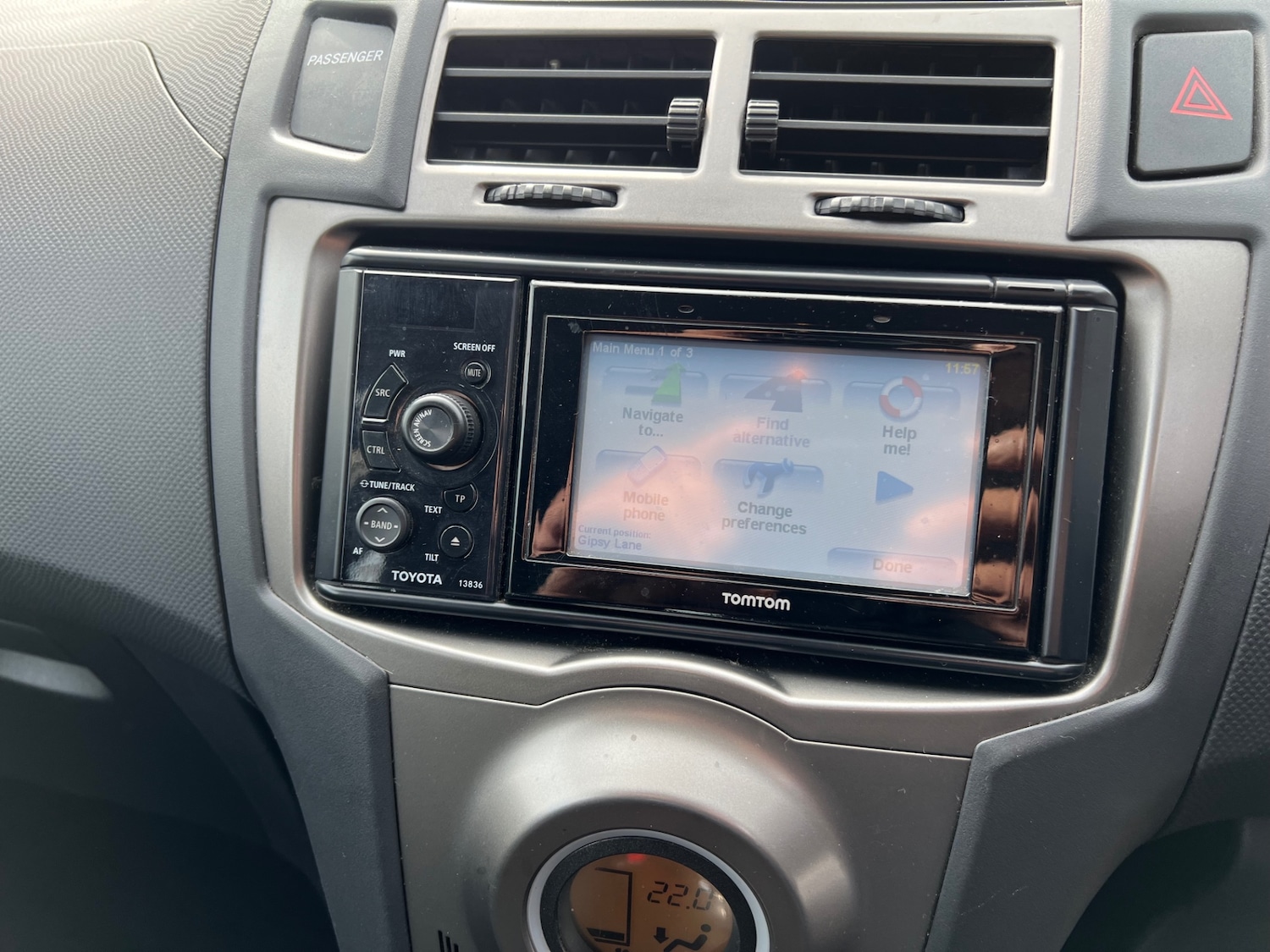 Used Toyota Yaris 2011 for sale - 77984144: Photo 10