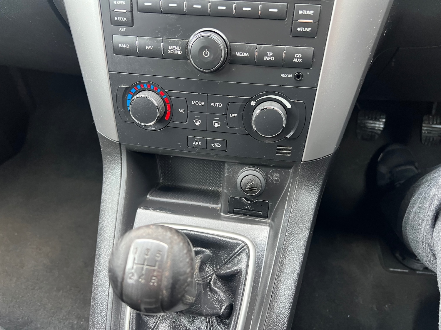 Used Chevrolet Captiva 2010 for sale - 77760775: Photo 11