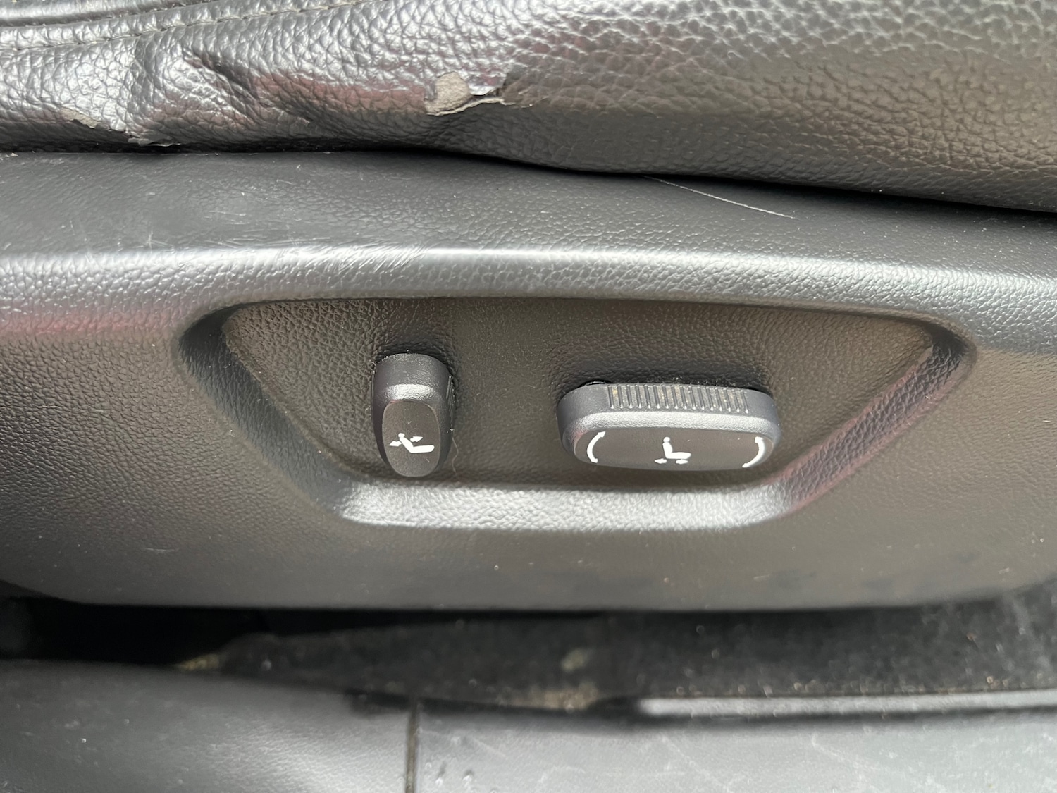 Used Chevrolet Captiva 2010 for sale - 77760775: Photo 14