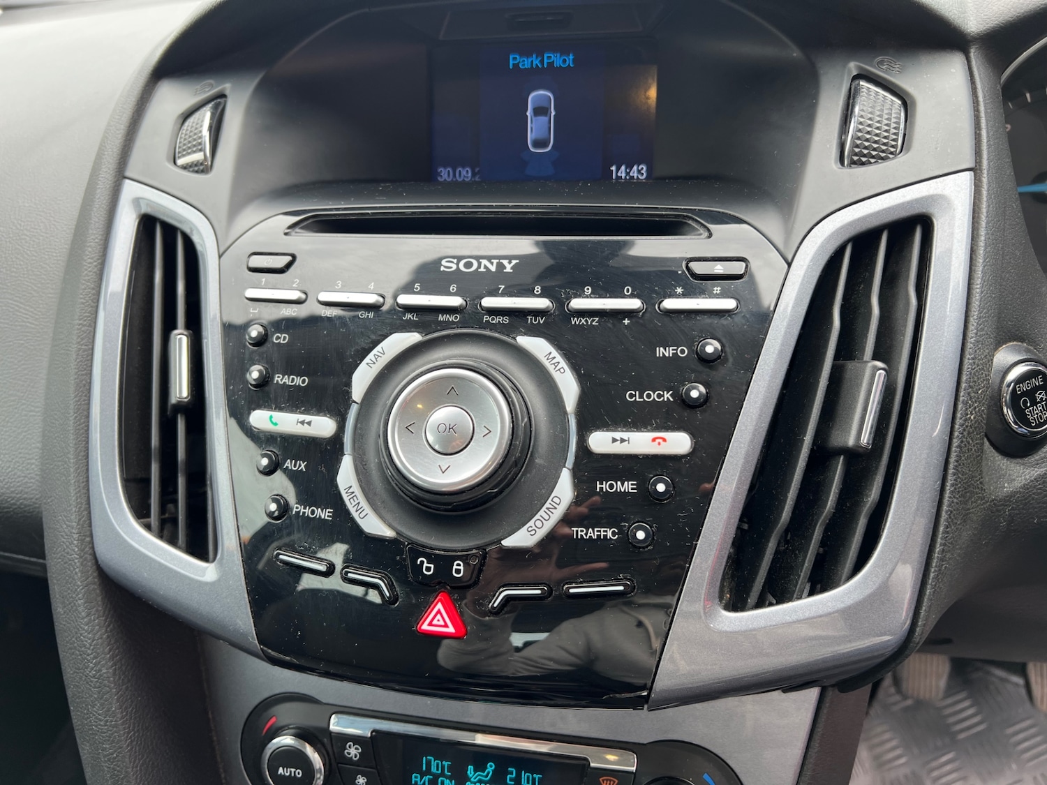 Used Ford Focus 2014 for sale - 78197155: Photo 18