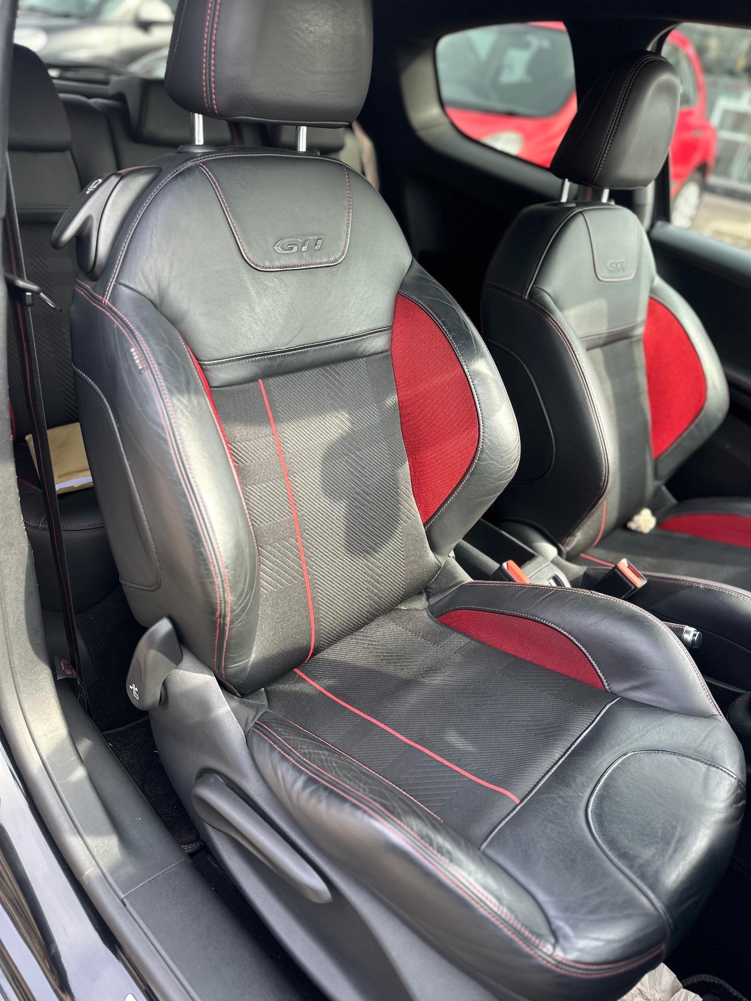 Used Peugeot 208 2013 for sale - 77975927: Photo 20