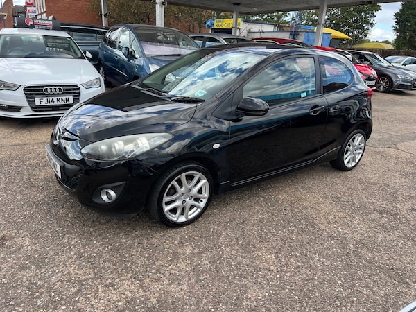 Used Mazda Mazda2 2011 for sale - 75651740: Photo 2