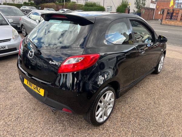Used Mazda Mazda2 2011 for sale - 75651740: Photo 6