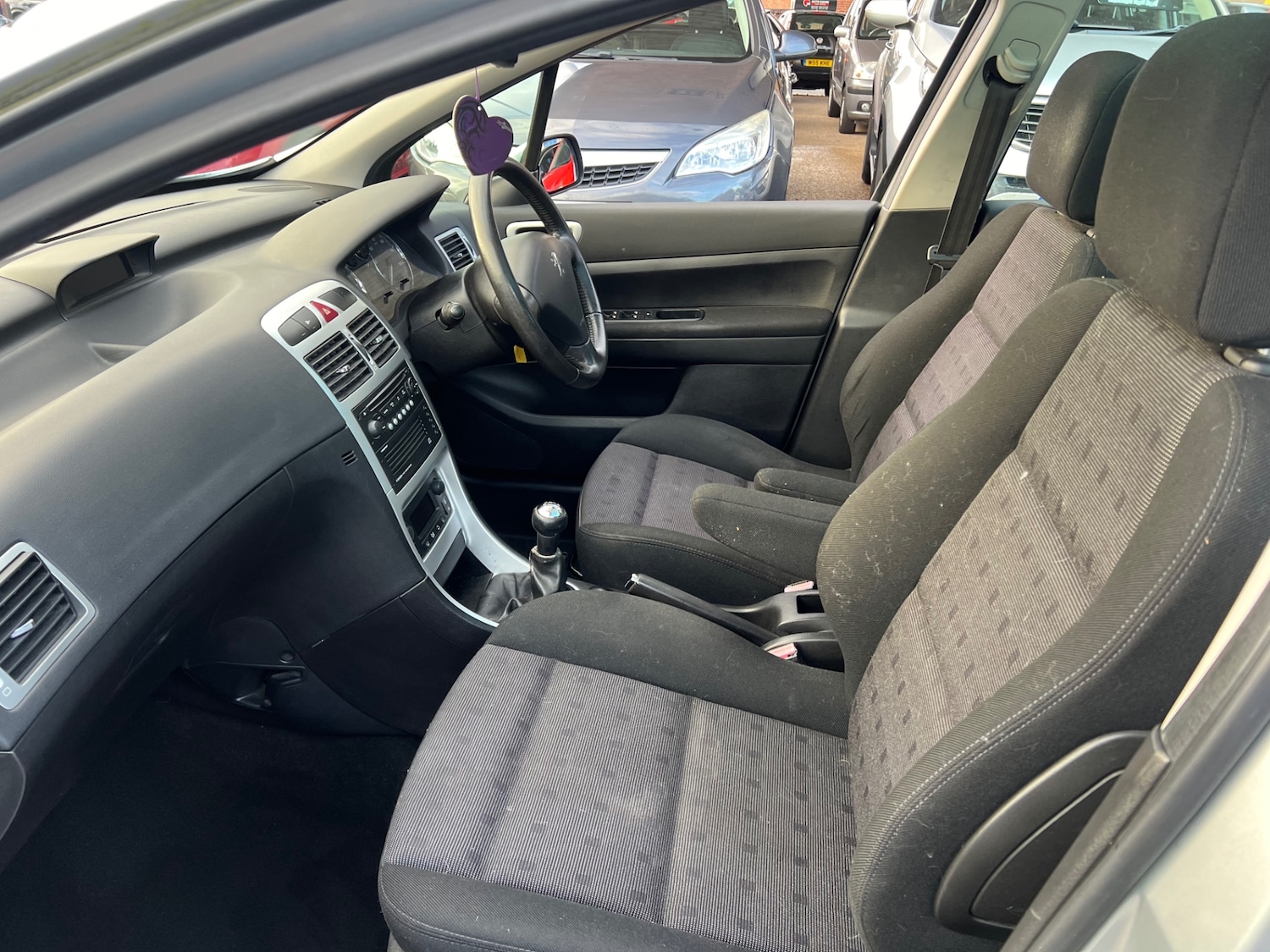 Used Peugeot 307 2006 for sale - 76427825: Photo 5