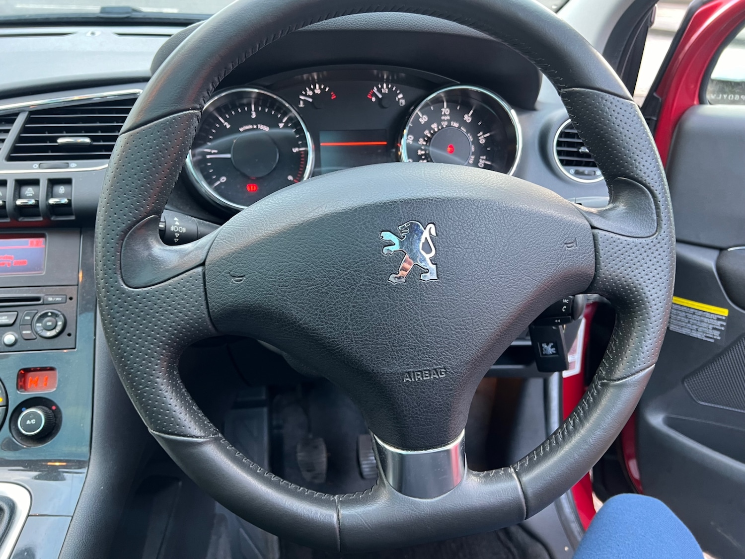 Used Peugeot 3008 2010 for sale - 77168779: Photo 13