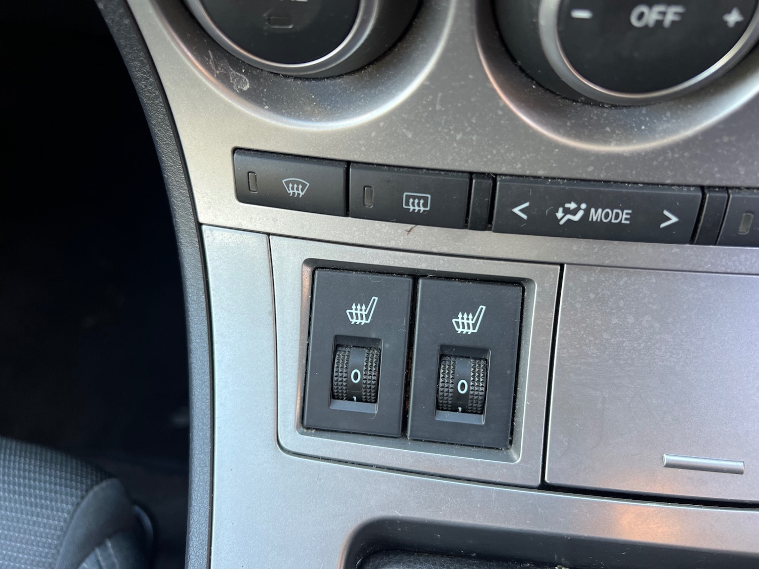 Used Mazda Mazda3 2011 for sale - 77831837: Photo 11