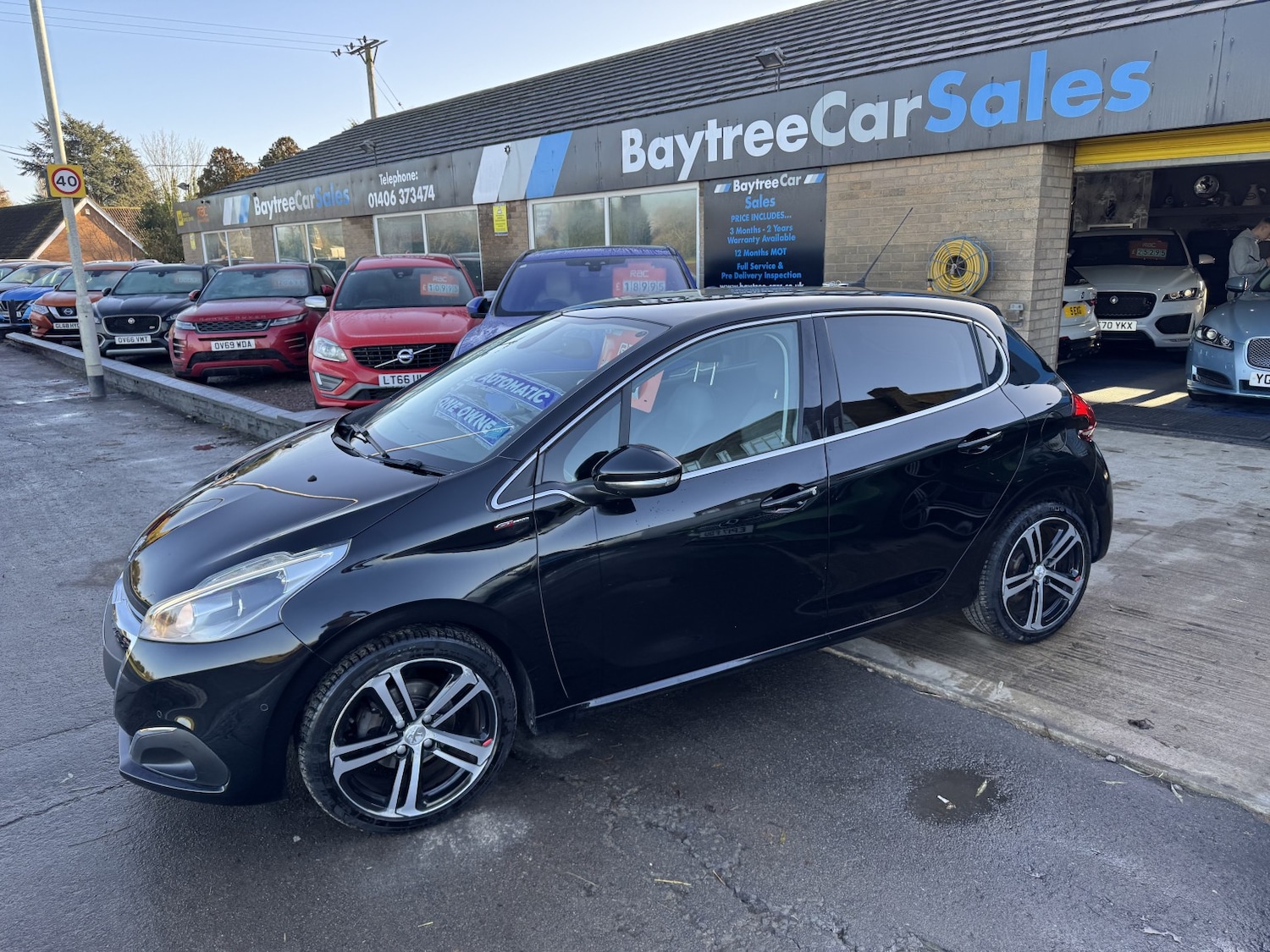 Used Peugeot 208 2015 for sale - 76785081: Photo 2