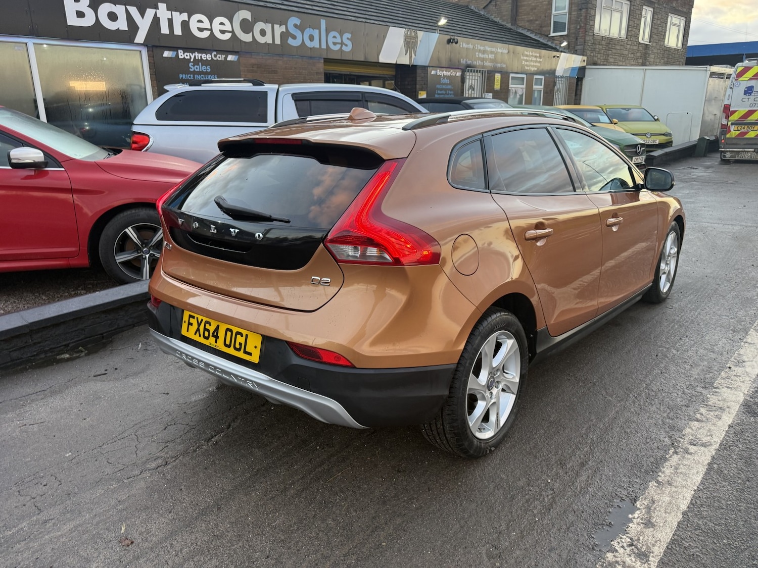 Used Volvo V40 2014 for sale - 77237017: Photo 5