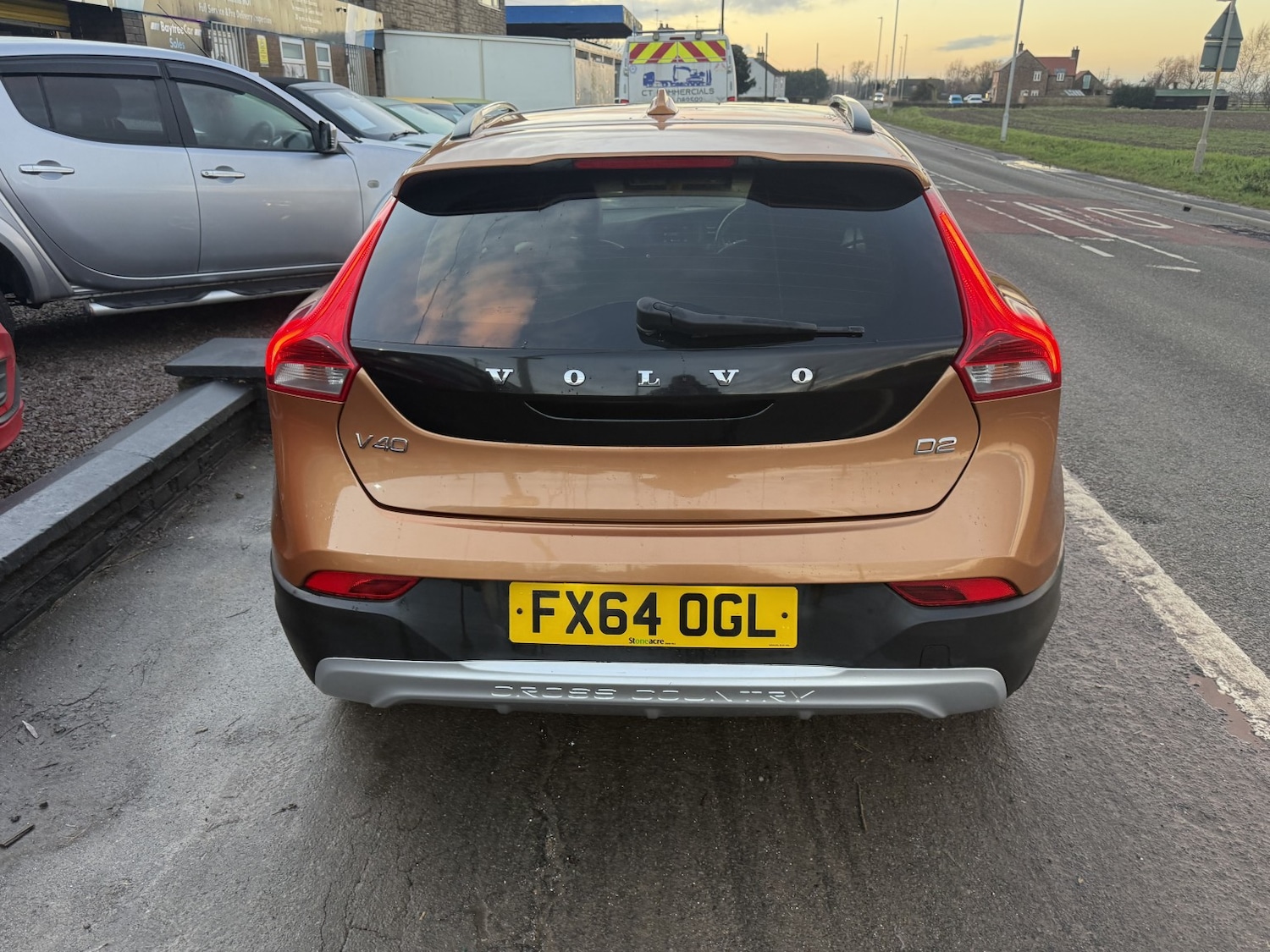 Used Volvo V40 2014 for sale - 77237017: Photo 6