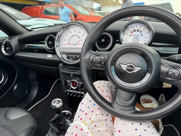 Used MINI Roadster 2013 for sale - 75385991: Photo 21