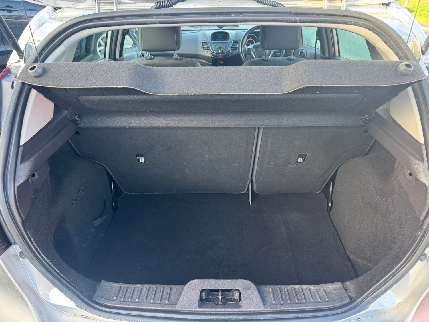 Used Ford Fiesta 2014 for sale - 76605736: Photo 16