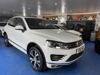 Used Volkswagen Touareg 2016 for sale - 78858158: Photo