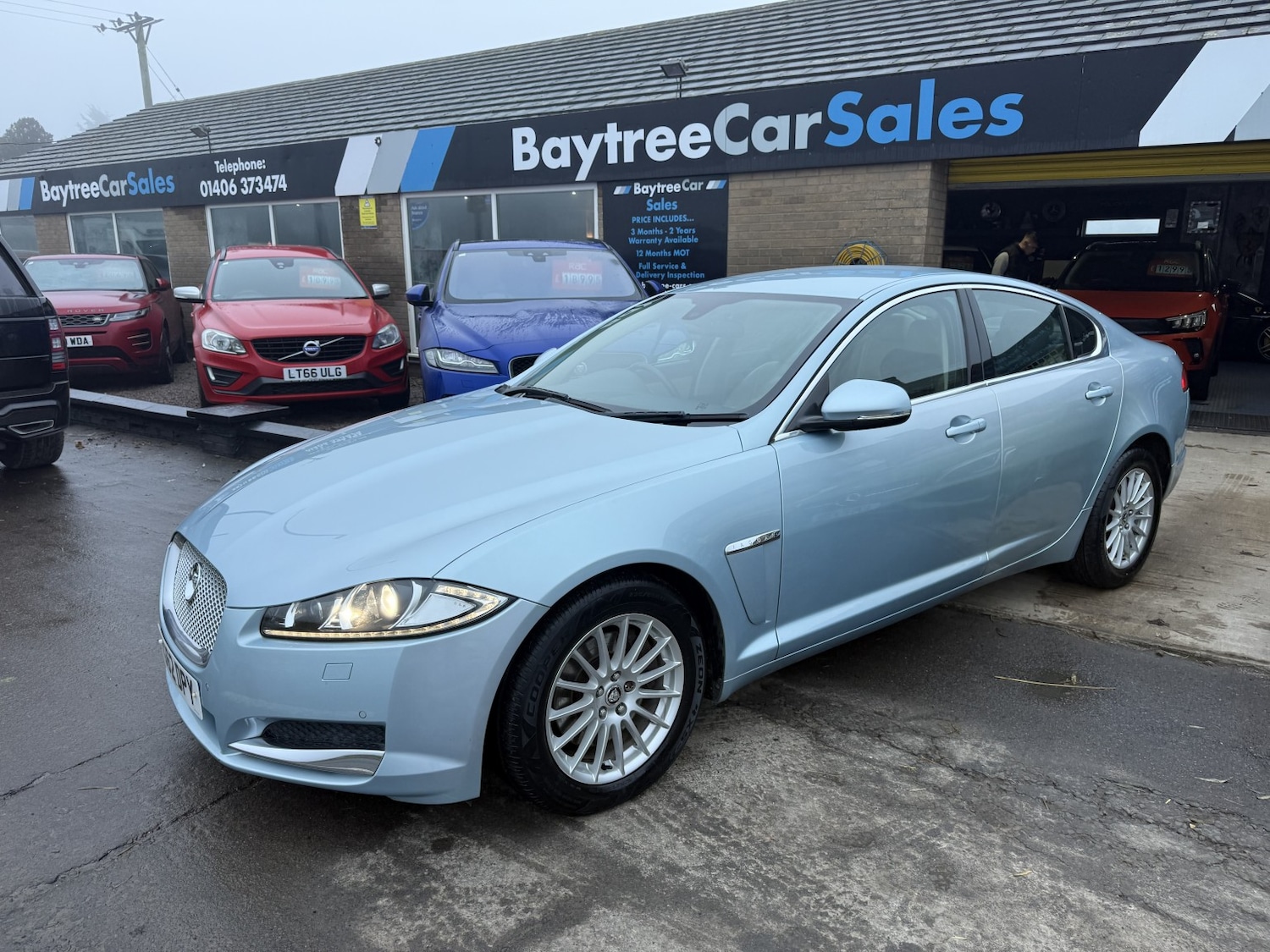 Used Jaguar XF 2012 for sale - 76769708: Photo 1