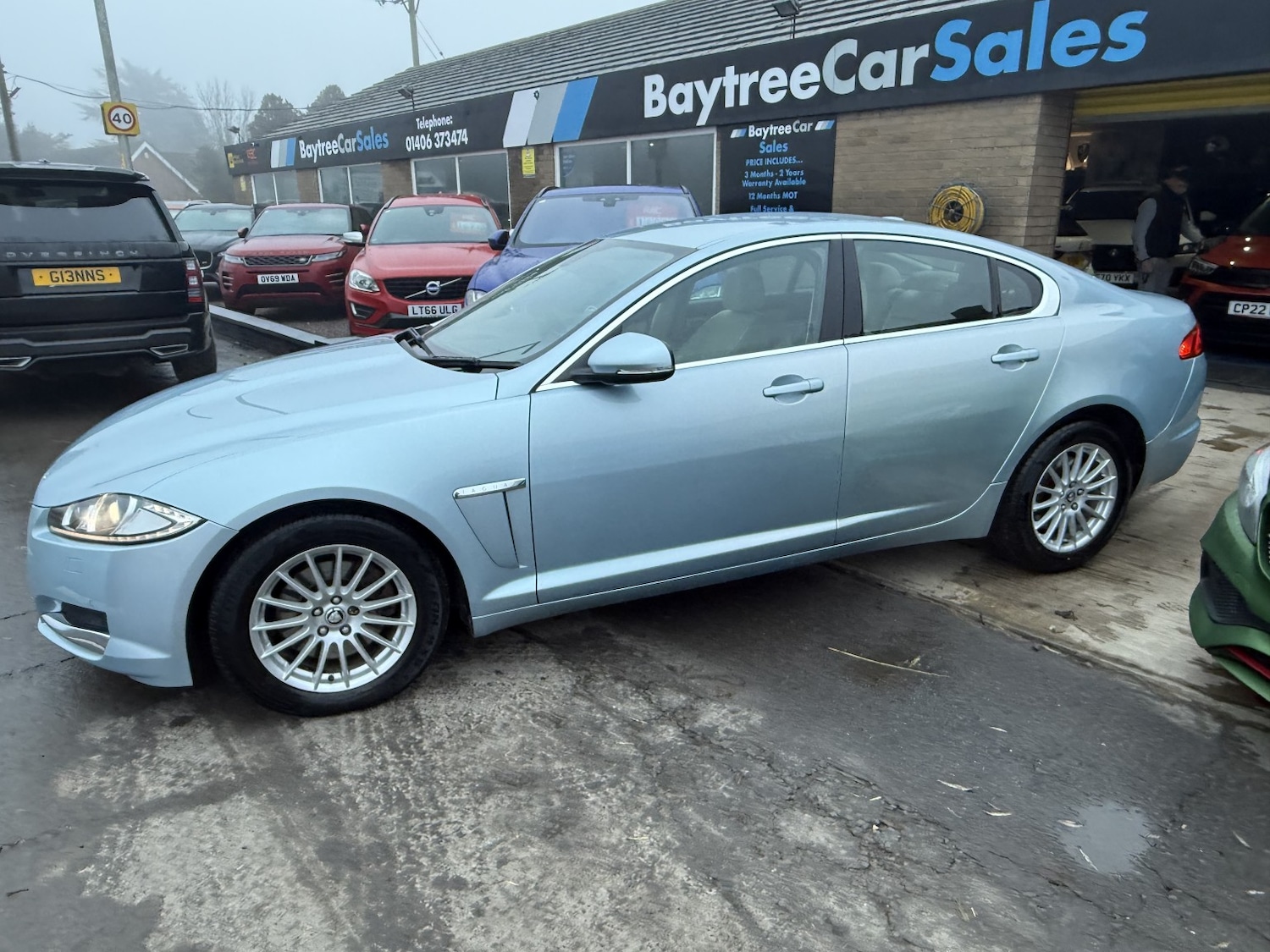 Used Jaguar XF 2012 for sale - 76769708: Photo 2