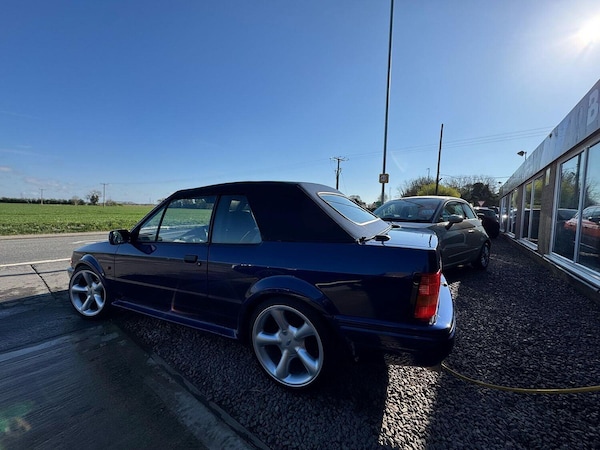 Used Ford Escort 1990 for sale - 73915320: Photo 42