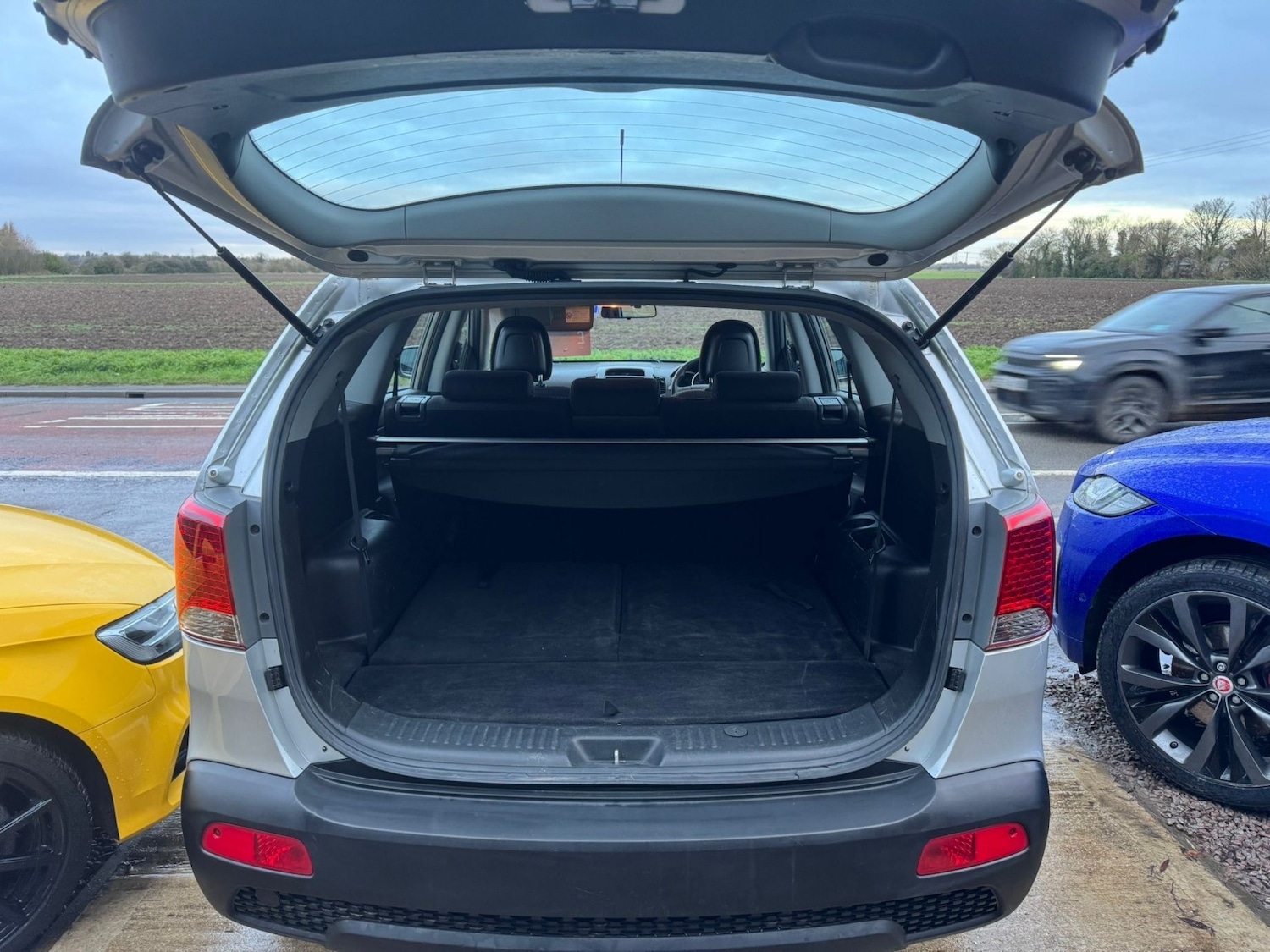 Used Kia Sorento 2011 for sale - 76687188: Photo 10