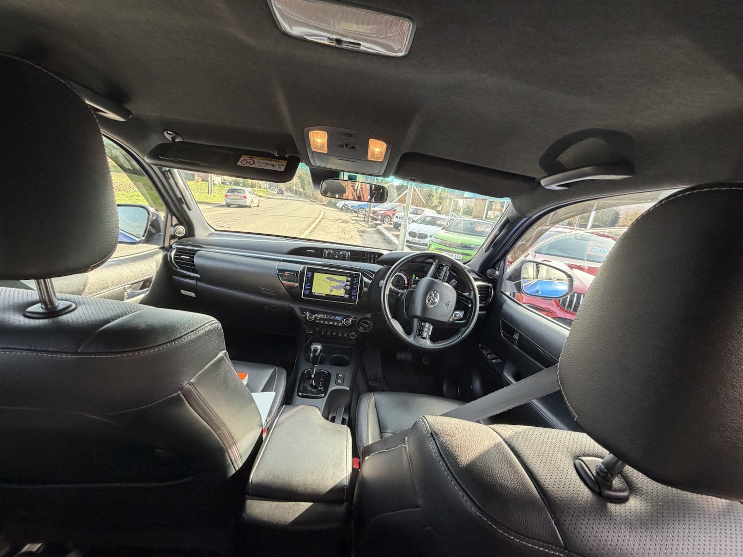 Used Toyota Hilux 2020 for sale - 77668475: Photo 11