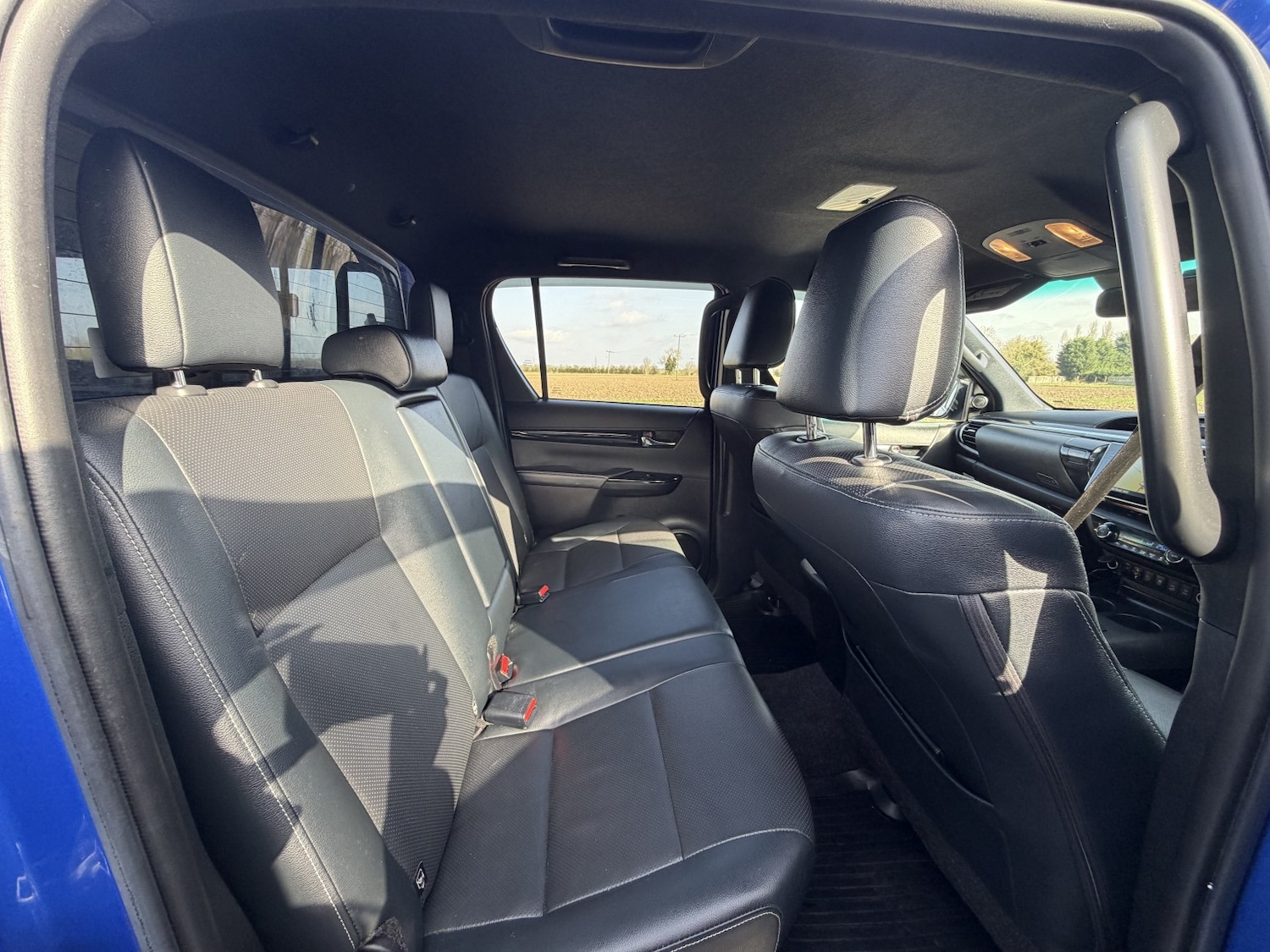 Used Toyota Hilux 2020 for sale - 77668475: Photo 12