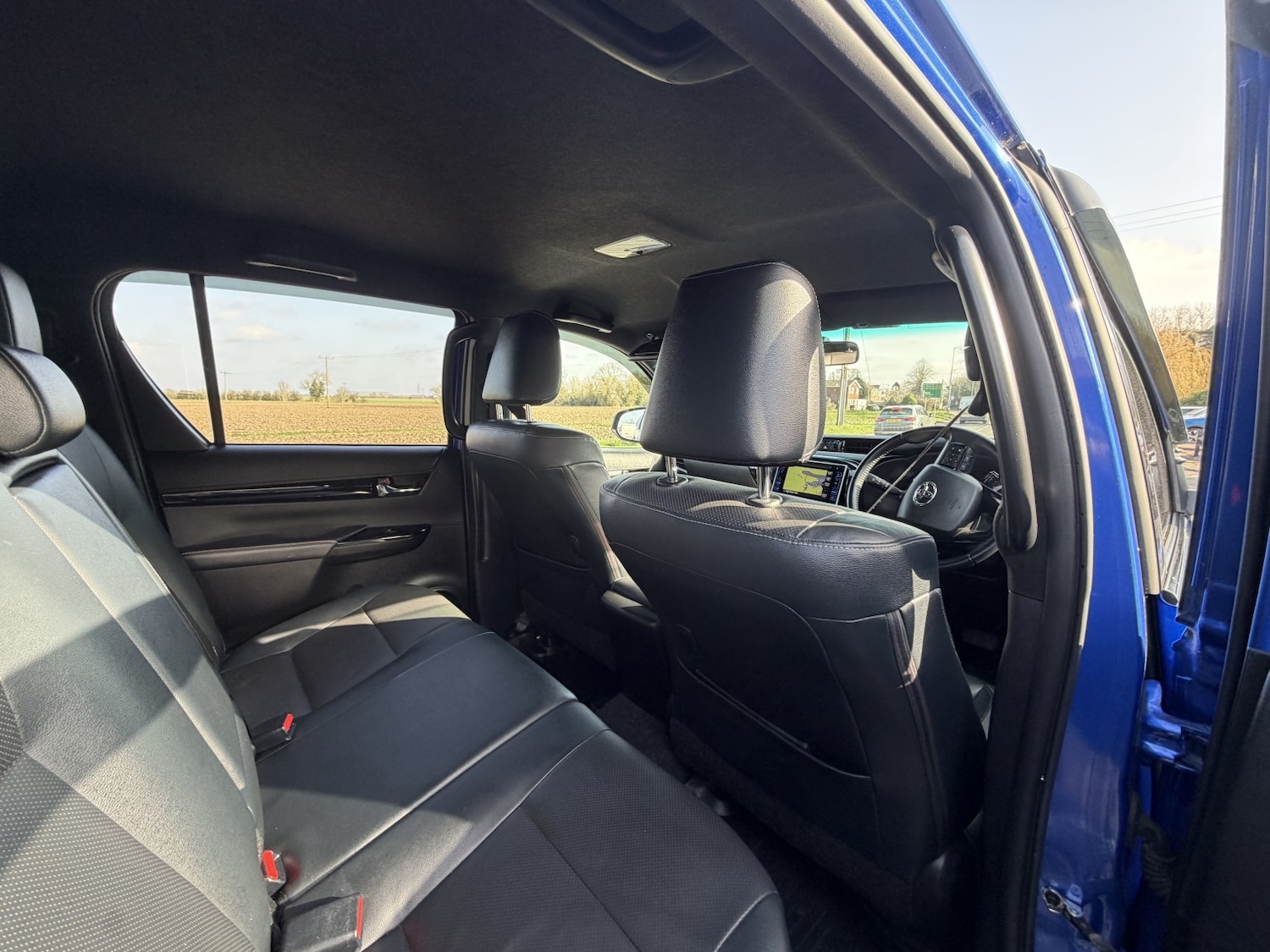 Used Toyota Hilux 2020 for sale - 77668475: Photo 9