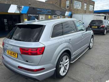Used Audi Q7 2016 for sale - 75160404: Photo