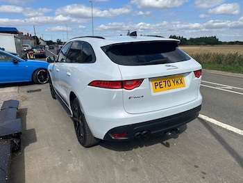 Used Jaguar F-Pace 2020 for sale - 75505056: Photo