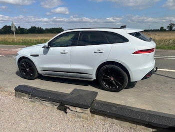 Used Jaguar F-Pace 2020 for sale - 75505056: Photo