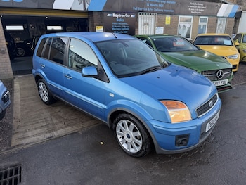 2010 - 1.6 Titanium 5dr Auto