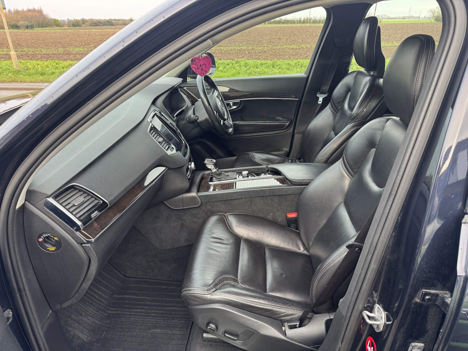 Used Volvo XC90 2015 for sale - 76974378: Photo 10