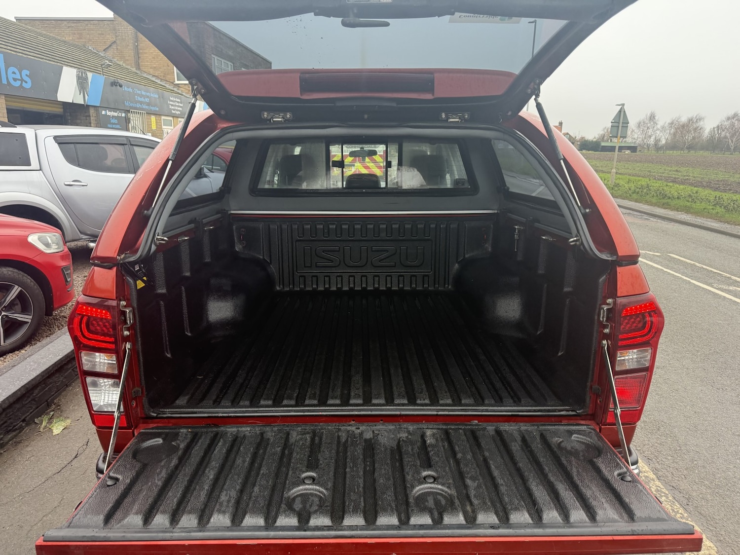 Used Isuzu D-Max 2015 for sale - 77124234: Photo 11